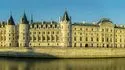 Visit of the Sainte Chapelle in Paris Photos 3